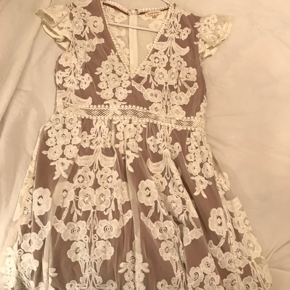Lace dress